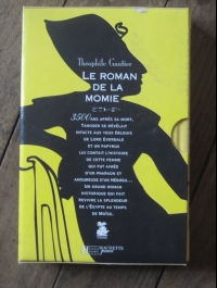 GAUTIER Théophile / LE ROMAN DE LA MOMIE  + 1 Livre EGYPTE EN COFFRET HACHETTE 1995