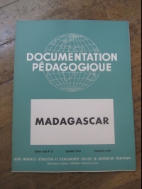 LA DOCUMENTATION PEDAGOGIQUE / PARIS L'AIR D'UNE CAPITALE / PHOTOS 1955