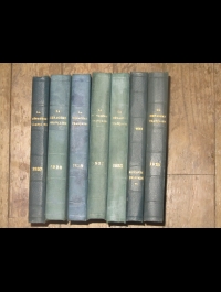 La ménagère Française  1933  revue d'économie domestique  1 volume 480 pages